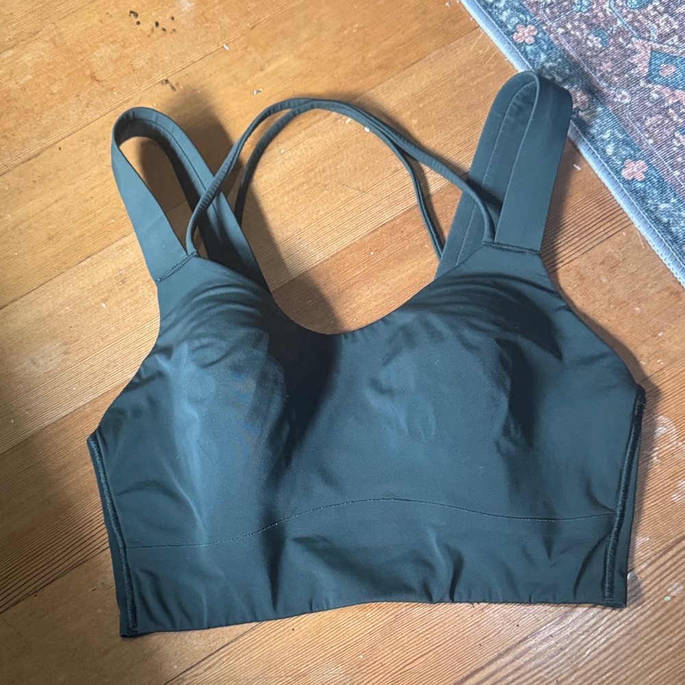 Women's Hunter Green Sports Bra size 6